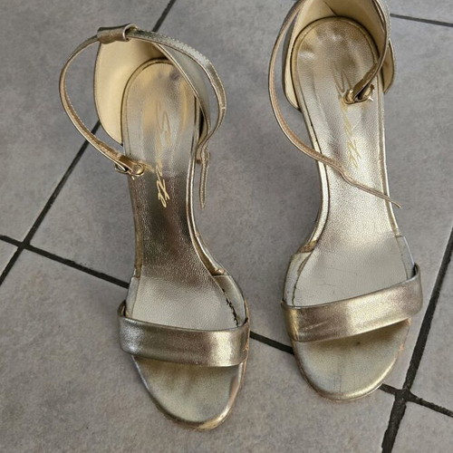 Sante women's sandals used, gold, size 38