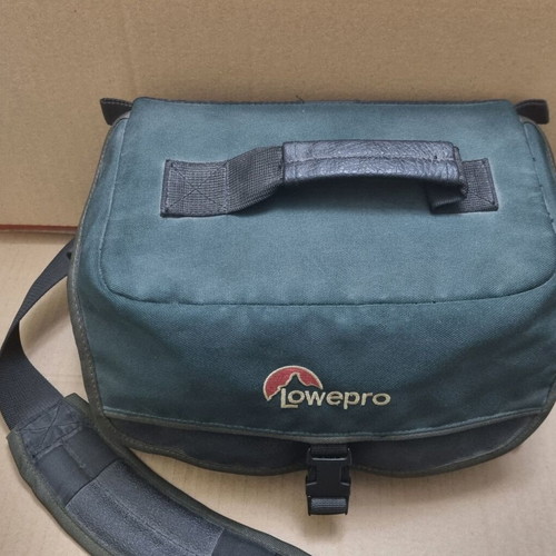 Lowepro Vidcam2 bag used for camera and camcorder