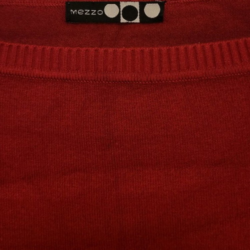 Mezzo 50% wool pullover like new, size M