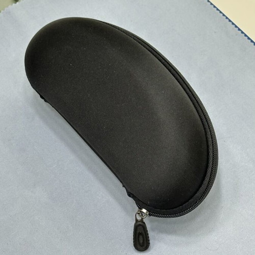 Oakley glasses case new, black