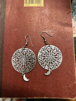 Dangling earrings new, silver
