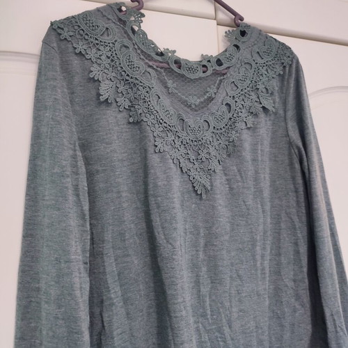 Shein Long Sleeve Shirt with Embroidery Like New, Green, Size M