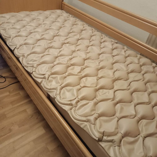 Electric hospital bed Libra like new