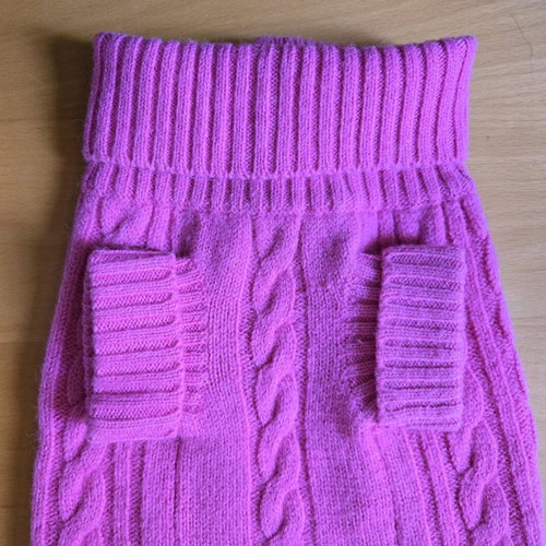 Benetton dog sweater 80% wool like new, 50 cm length