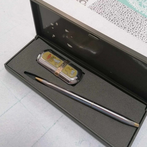 Pen and lighter set silver color new