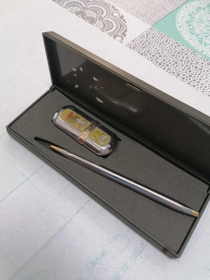 Pen and lighter set silver color new