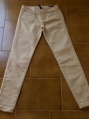 Παντελόνι Benetton Jean Skinny μεταχειρισμένο, μέγεθος S, μπεζ