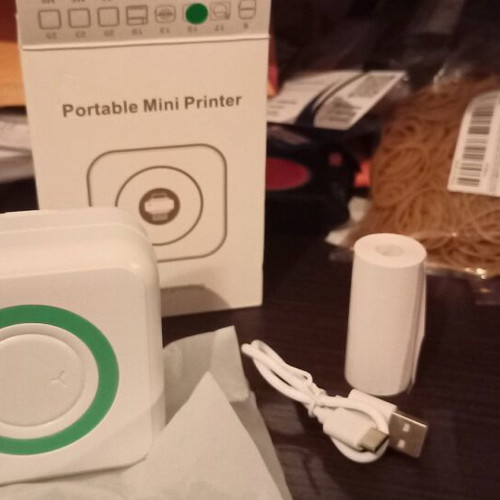 Mini printer new, portable for black and white photos