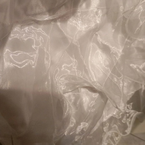 Wedding skirt with horizontal organza ribbon rows like new