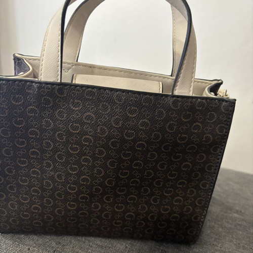 Guess shoulder and hand bag like new, beige and brown crossbody