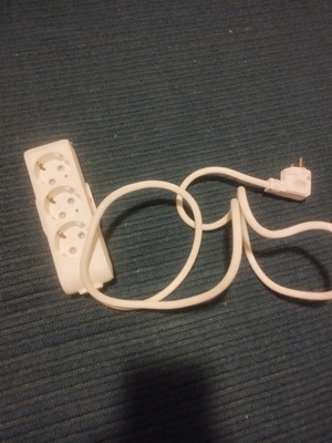 Panasonic power strip like new with 1.5 meter cable and wall mount