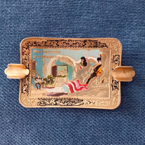 Vintage metal souvenir ashtray from Madrid used