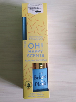 Oh! Happy Scents Almond Blossom room diffuser new