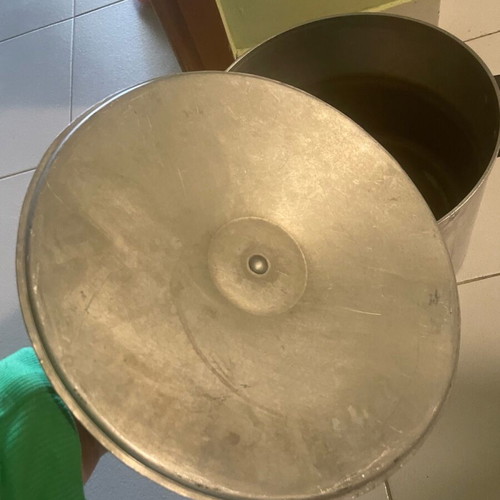 Flambo Metal pot used, old large