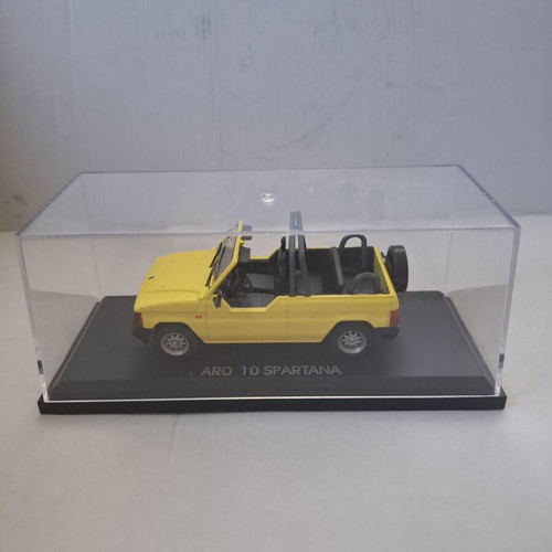 ARO 10 Spartana Scale Model 1:43 like new, yellow