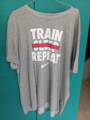 Nike t-shirt gray, like new, XXL