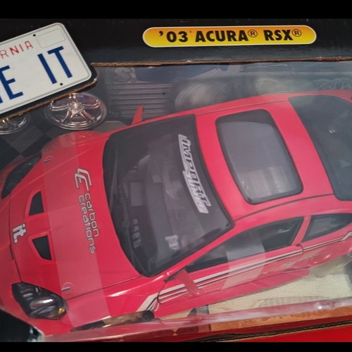 Muscle Machines ’03 Acura RSX California Tune It die-cast model 1:18