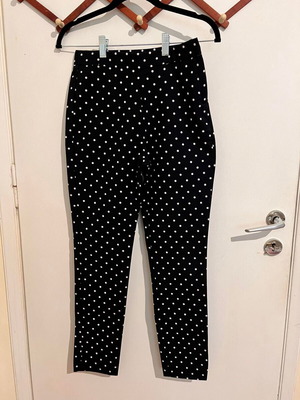 Stradivarius polka dot pants size 34 with side zipper used