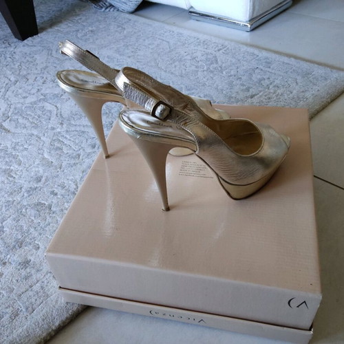 Peep-toe sandals used, gold color, size 37, genuine leather