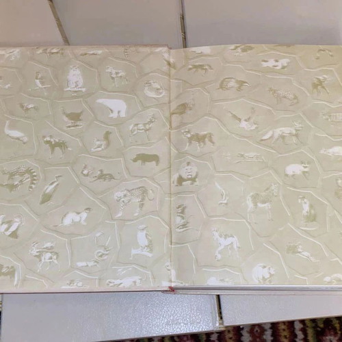 Encyclopedia The Wonderful World of Animals set 8 volumes like new