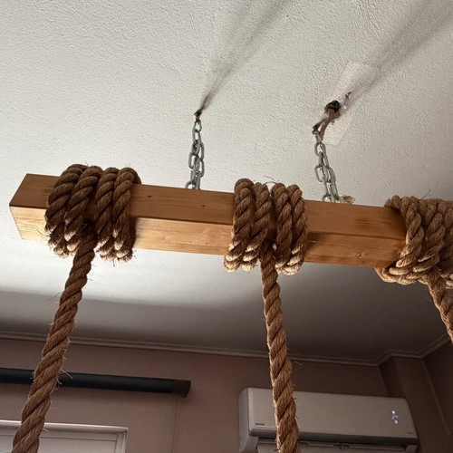 Ceiling lights like new with solid wood and adjustable chain
