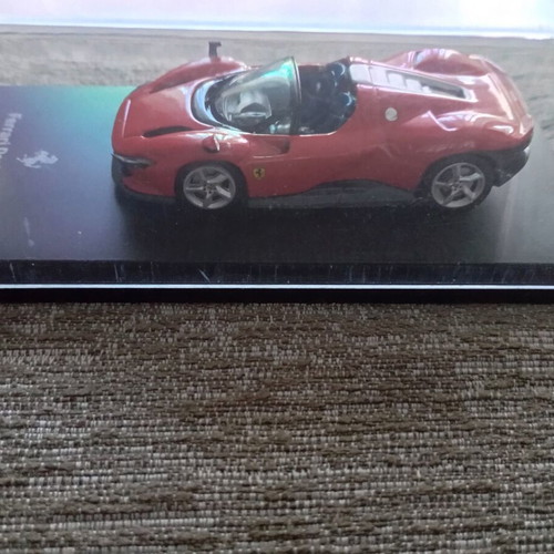 Ferrari collectible metal toy car set 1:43 F12tdf & Daytona SP3