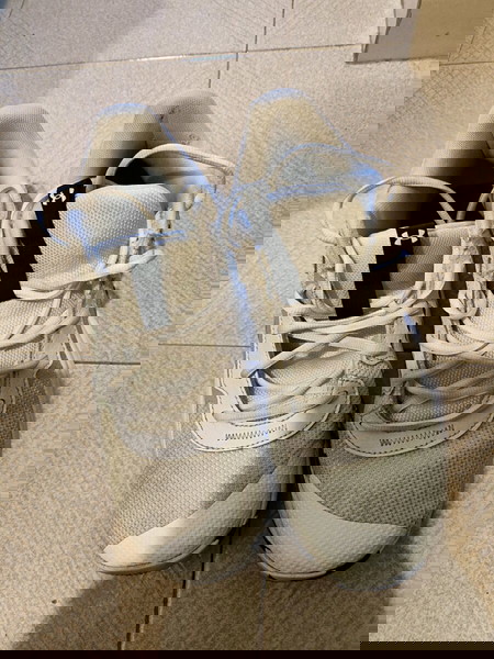 Under Armour Jet 23 χαμηλά μπασκετικά λευκά νούμερο 42