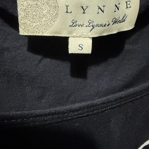 Lynne short-sleeve blouse like new, black, size S