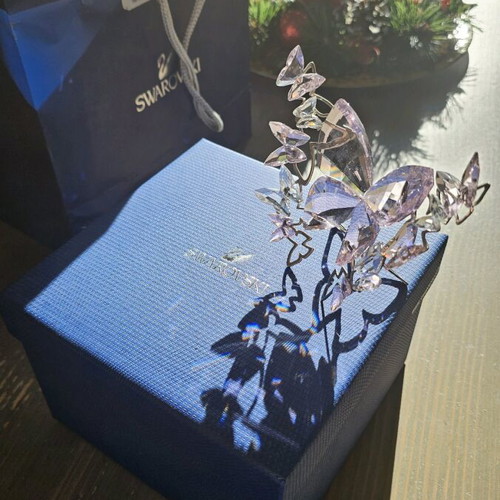 Swarovski Aurore Boreale butterfly composition 2014 like new