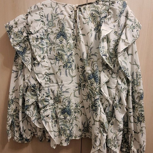 Zara blouse shirt with paisley large like new, white and green