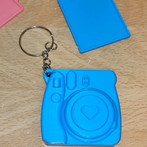 Camera keychain set with internal photo holder new