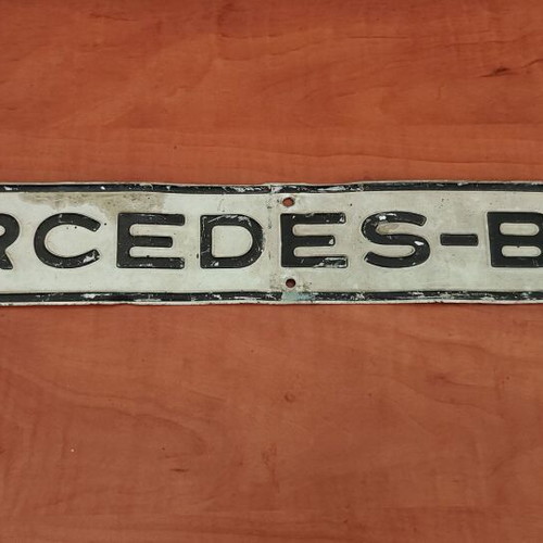 Mercedes-Benz Vintage Truck Emblem 56cm used, embossed aluminum