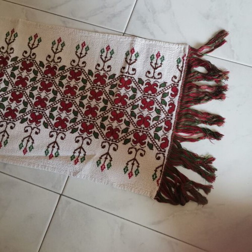 Tsevres embroidered with handmade fringes new