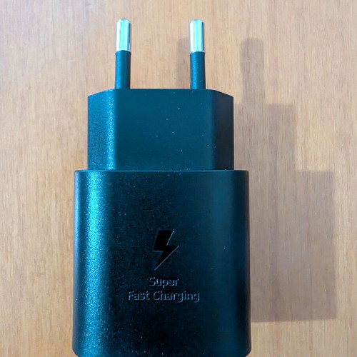 Samsung 25W Super Fast Charger EP-TA800 like new, Type-C