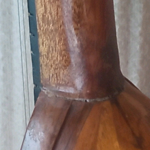 Handmade baglamas refurbished from Tsonidis luthier workshop