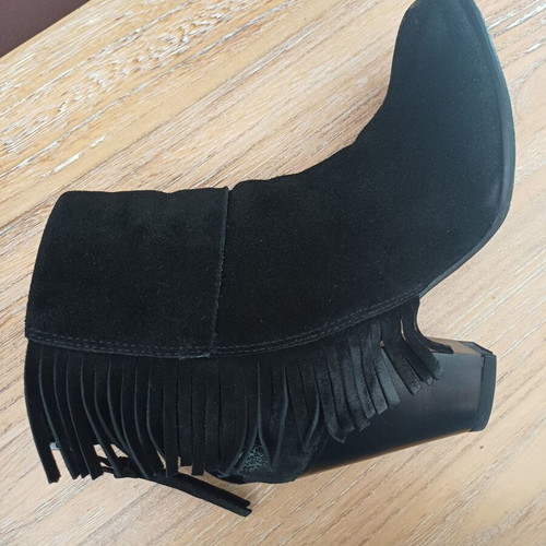 Ash black suede ankle boots with side fringe and zipper, 7 cm heel