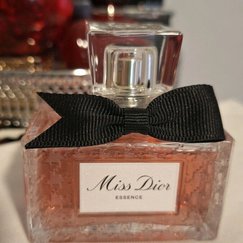 Miss Dior Essence De Parfum 50ml like new