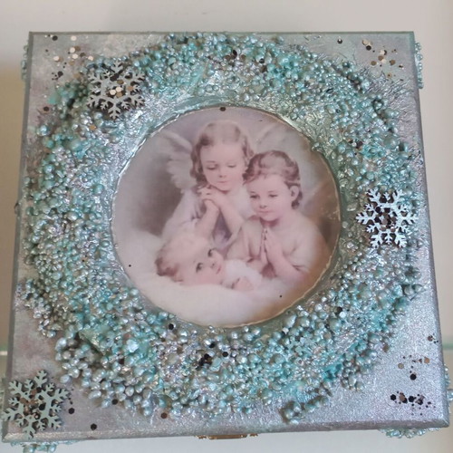 Christmas handmade wooden box new 21×21×10 cm