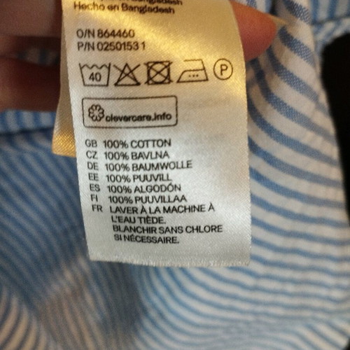 Pack of 2 H&M men's shirts small like new