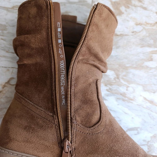 Migato women's ankle boots size 38 like new, brown suede
