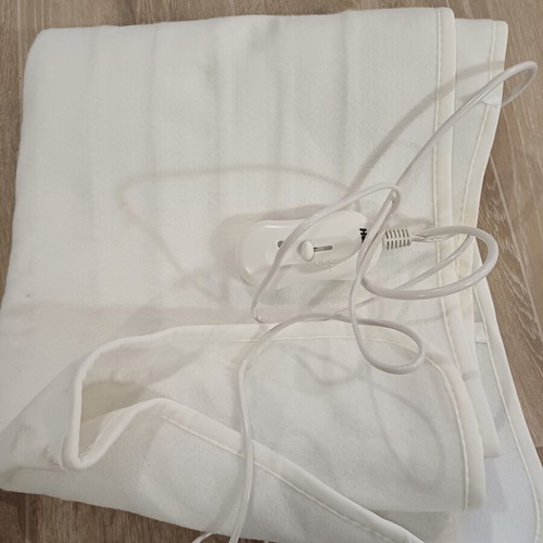 Electric blanket single used