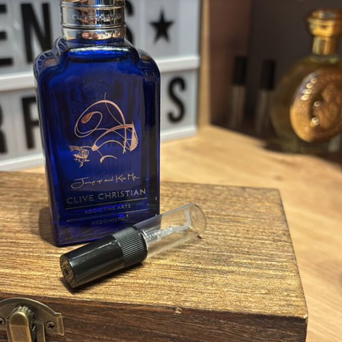 Clive Christian Hedonistic Jump Up And Kiss Me 2 ml decant