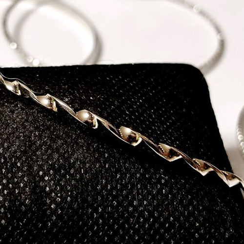 Set of 10 women's bracelets stainless steel new in gift box