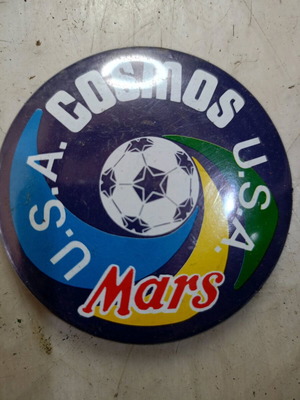 Cosmo's Football Team Usa Pin Badge like new from Mars