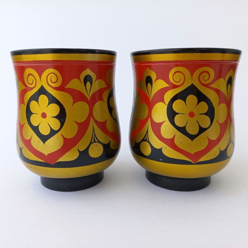 Set of 2 Russian wooden Khokhloma cups like new, hand-painted