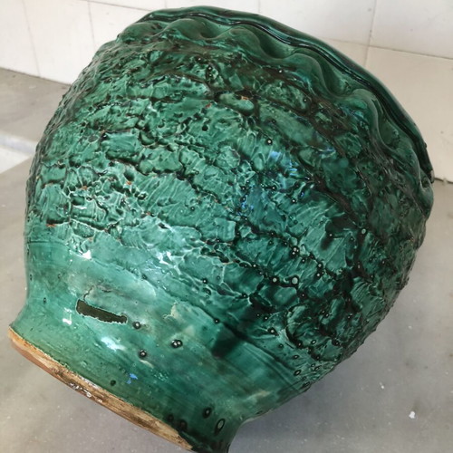 Green ceramic flowerpot Attica like new, glazed with embossed texture Ø23