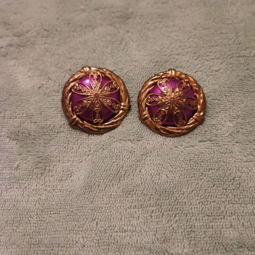 Vintage earrings new, purple with gold