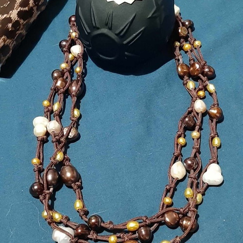 Necklace with real pearls new, very long, from personal collection