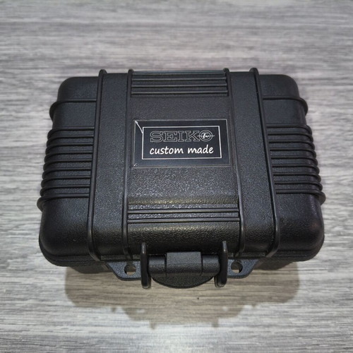 Seiko Mod Watch Protection Box like new, waterproof