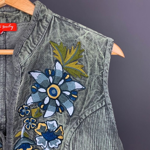 Rene Derby vest like new, green, 100% cotton, size L